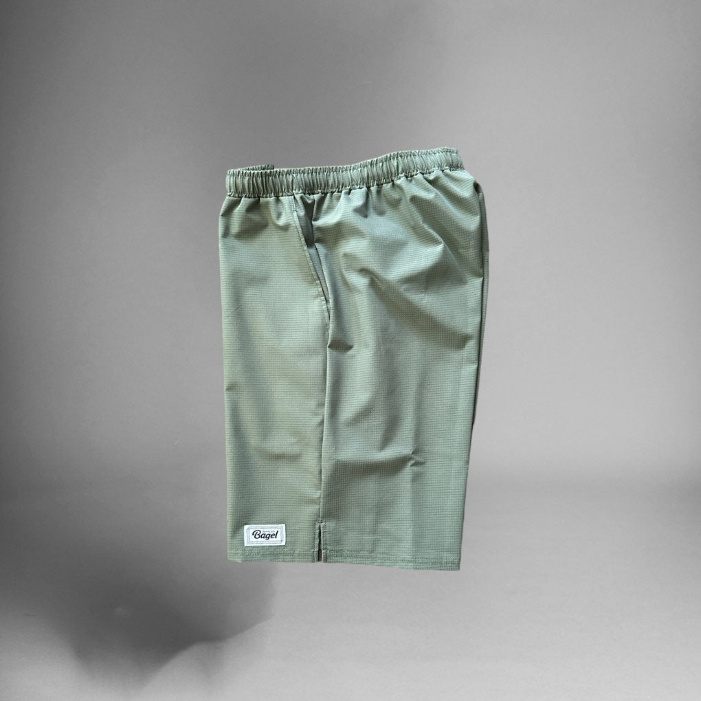 MENS Sustainable Game Pants カーキ